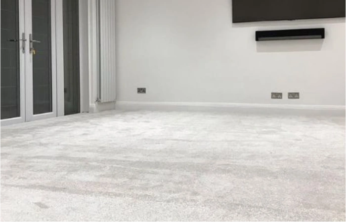 Modern White Carpets In Dubai